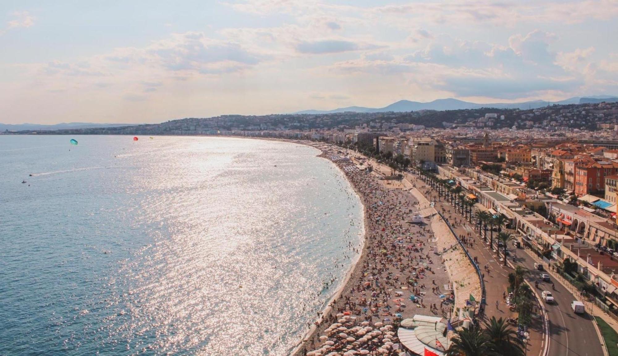 Apartment New!chic Oasis Apt, Heart Of Nice, Family Friendly, Walking To The Beach! *
