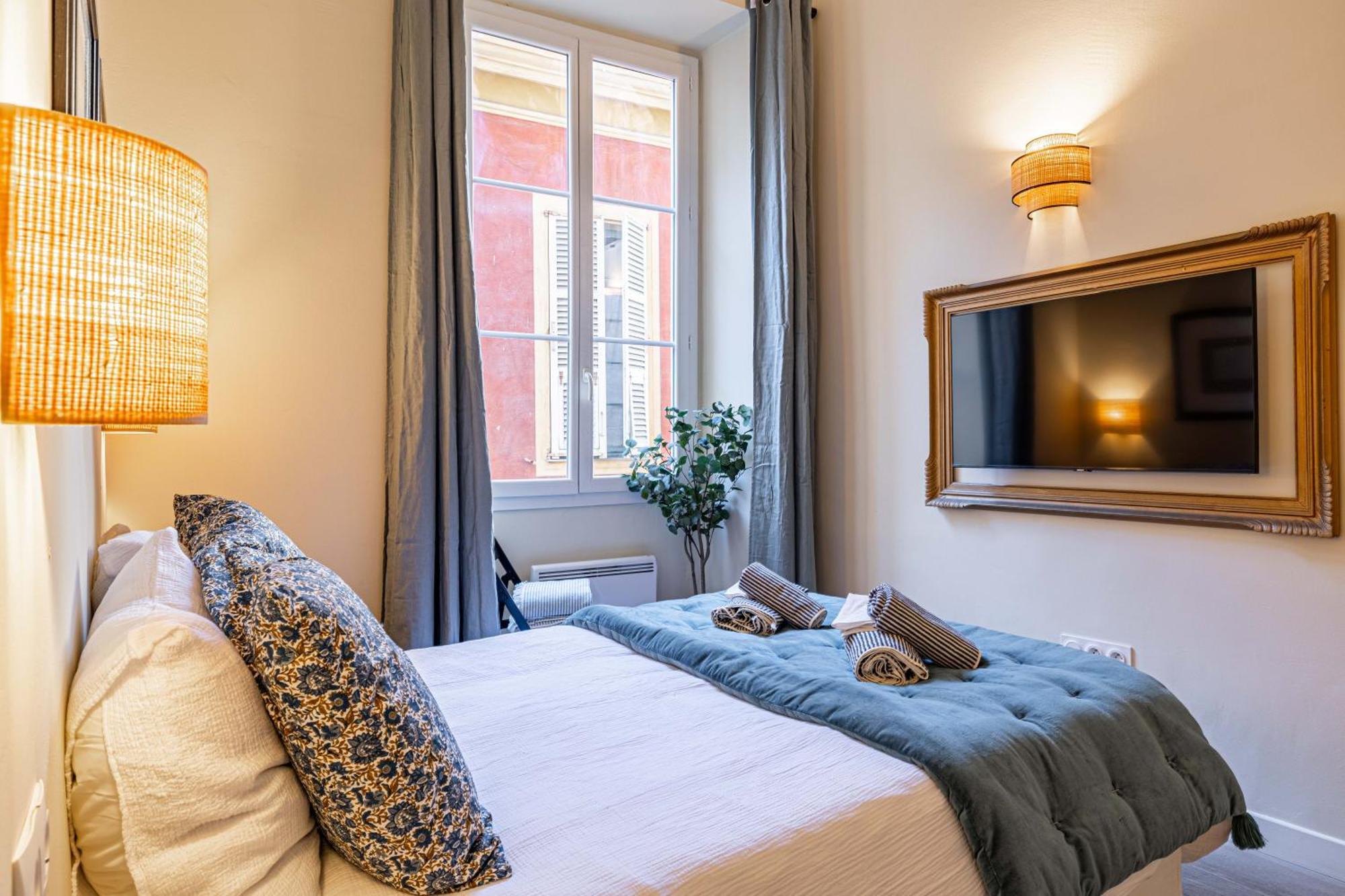 New!chic Oasis Apt, Heart Of Nice, Family Friendly, Walking To The Beach! Appartement *