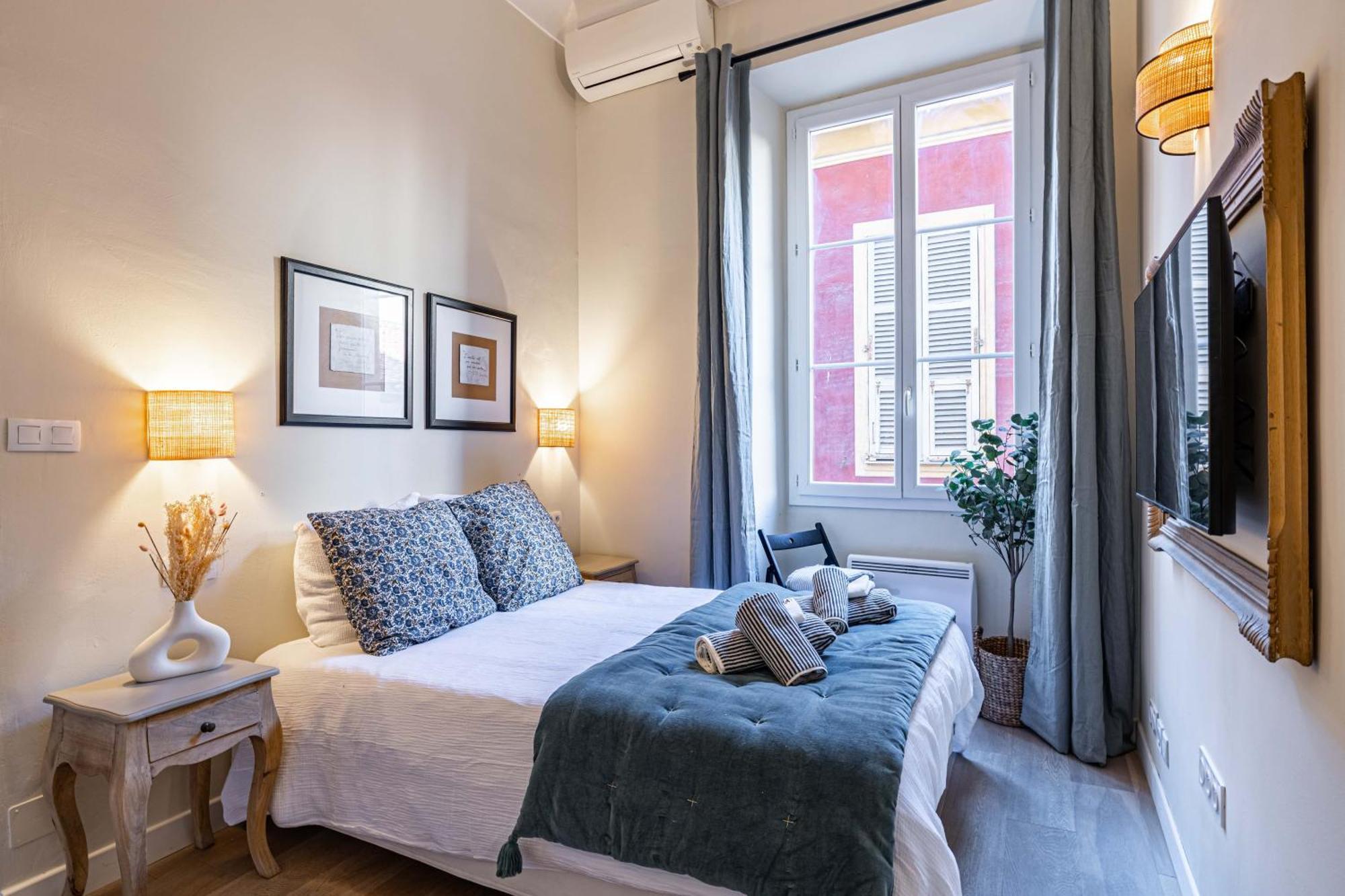 New!chic Oasis Apt, Heart Of Nice, Family Friendly, Walking To The Beach! * Nizza